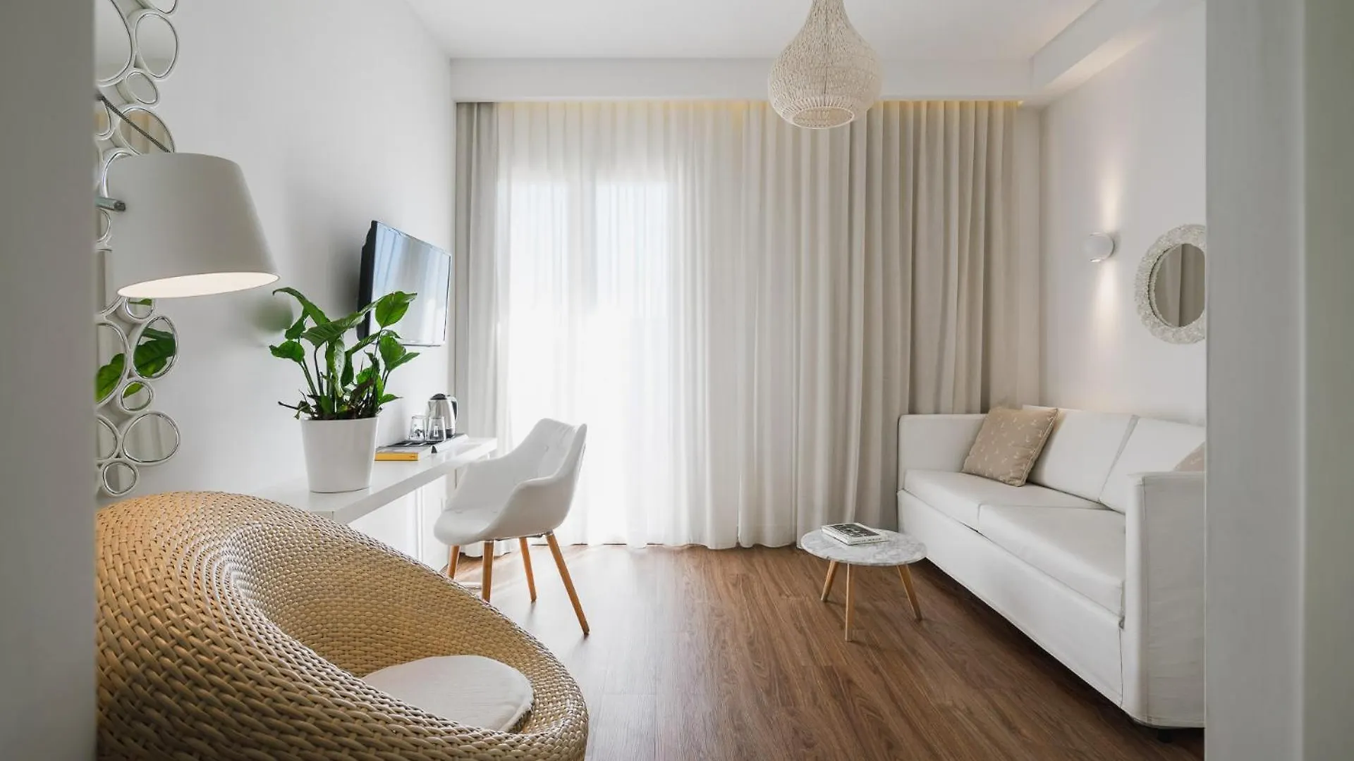 Hotel Select Suites & Spa - Apartments Риччоне