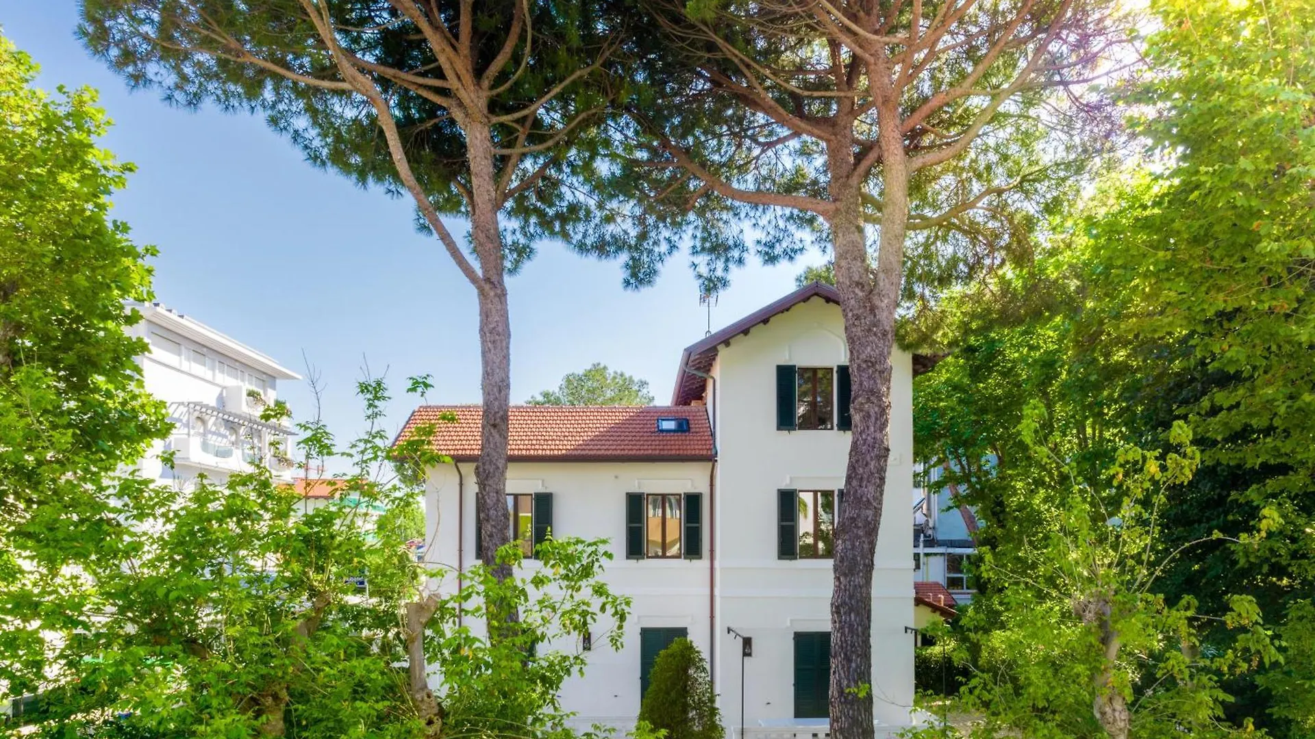 ריצ'יונה Hotel Select Suites & Spa - Apartments 4*,  איטליה